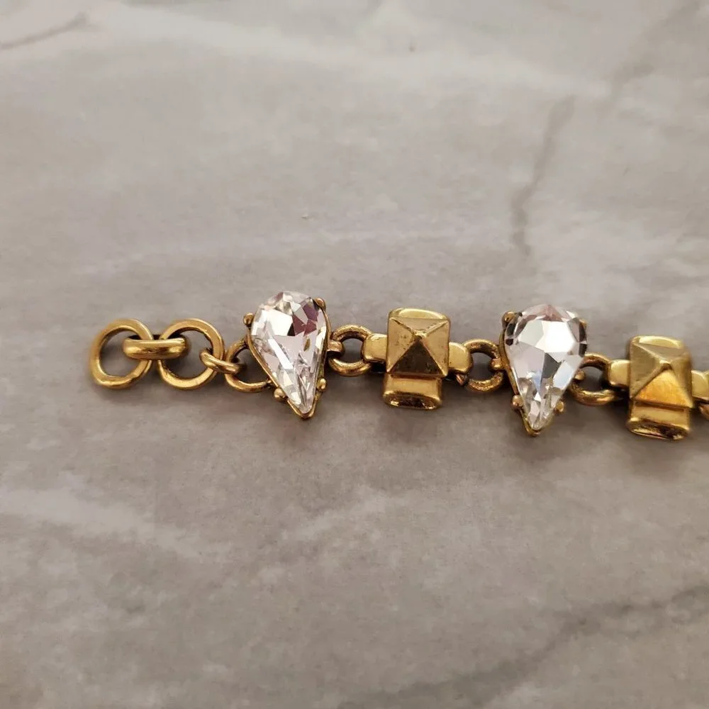 ✨ J.Crew Rhinestone Crystal Pyramid Distressed Antique Teardrop Bracelet ✨